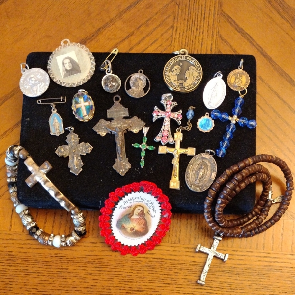 Religious Medals & Crosses Lot 925 Silver Cross Relic St Francis Xavier Cabrini